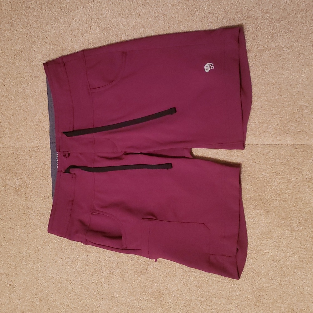 Mountain Hardware Women's Shorts